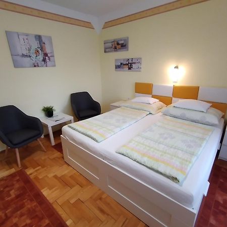 Heviz Erika Apartman エクステリア 写真