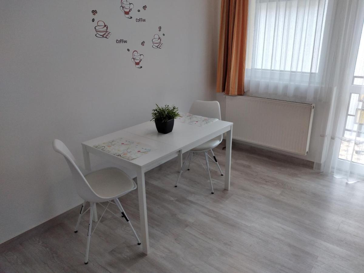 Heviz Erika Apartman エクステリア 写真